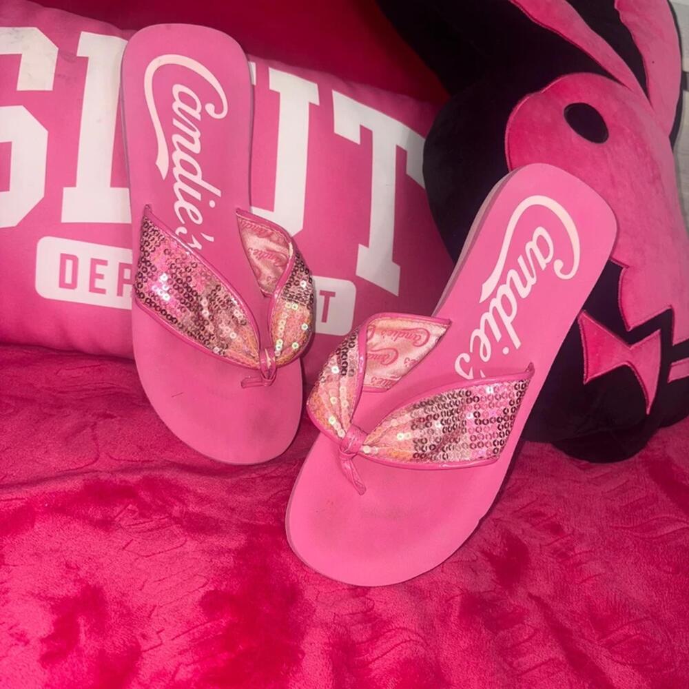 Y2K Candie’s Hot Pink Sequin Bow Wedge Flip Flops